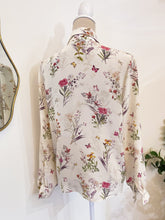 Carica l&#39;immagine nel visualizzatore di Gallery, Camicia fiorellini