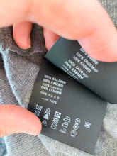 Carica l&#39;immagine nel visualizzatore di Gallery, Dolcevita Cashmere - Taglia 40