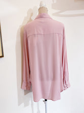 Load image into Gallery viewer, Camicia over seta rosa
