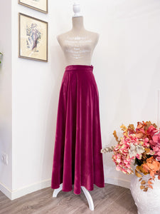 Velvet skirt - Size 46 