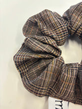 Load image into Gallery viewer, Tartan hair tie
