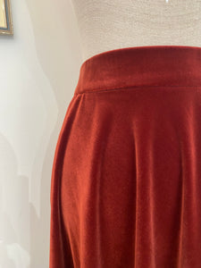 Velvet skirt - Size 44 