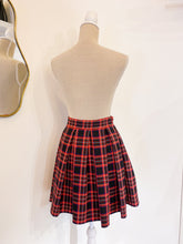 Carica l&#39;immagine nel visualizzatore di Gallery, Minigonna a pieghe tartan - Taglia 40