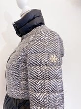 Load image into Gallery viewer, Tweed down jacket - Size 42
