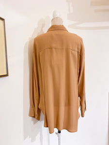 Camicia over seta cammello