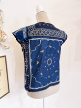 Carica l'immagine nel visualizzatore di Gallery, Maglia fantasia bandana - Taglia unica