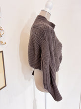 Carica l'immagine nel visualizzatore di Gallery, Cardigan Celine - Taglia S