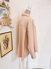 Carica l'immagine nel visualizzatore di Gallery, Camicia over viscosa