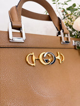 Load image into Gallery viewer, Borsa Gucci Zumi cammello