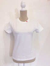 Load image into Gallery viewer, Flora Tshirt - Slim - Red heart button.