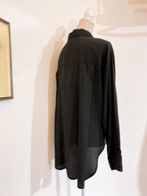 Load image into Gallery viewer, Camicia over seta nera