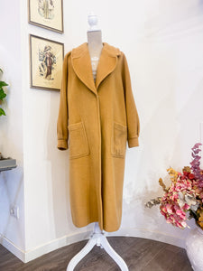 Camel coat - Size 42 Over