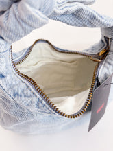 Load image into Gallery viewer, Mini pochette denim