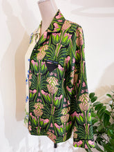 Carica l&#39;immagine nel visualizzatore di Gallery, Camicia in seta - Taglia S