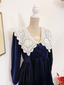 Velvet baby dress - Size M