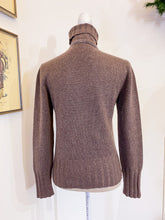 Load image into Gallery viewer, Cashmere turtleneck - Size M/L