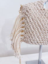 Load image into Gallery viewer, Borsa macramè frange