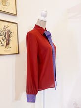 Load image into Gallery viewer, Silk shirt with tie details