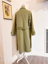 Load image into Gallery viewer, Cappotto verde salvia - Taglia S
