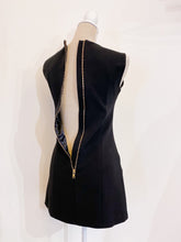 Load image into Gallery viewer, Sheath dress with jewel buttons - Size XS