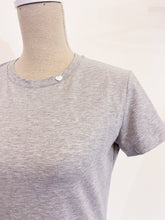 Load image into Gallery viewer, Gray Flora Tshirt - Slim - White heart button