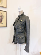 Load image into Gallery viewer, Leather jacket - Size 40/42