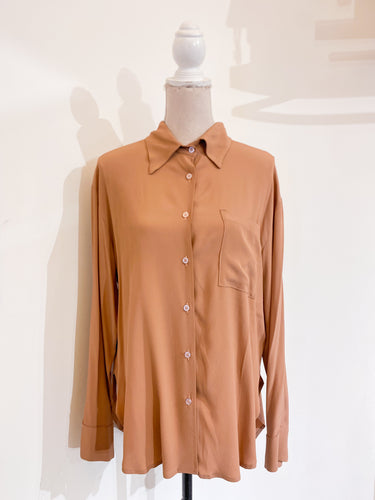 Camicia over seta nude