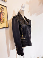 Carica l&#39;immagine nel visualizzatore di Gallery, Chiodo in pelle imbottito - Taglia 46