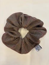 Load image into Gallery viewer, Elastico per capelli scozzese bordeaux