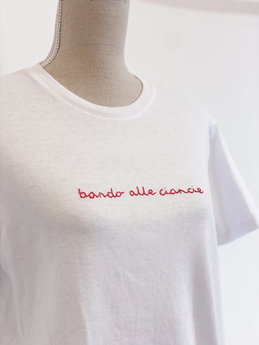 Tshirt ricamata a mano