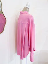 Carica l&#39;immagine nel visualizzatore di Gallery, Camicia seta - Taglia unica