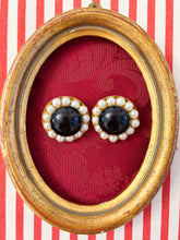 Carica l'immagine nel visualizzatore di Gallery, Orecchini vintage clip