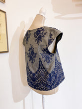 Carica l&#39;immagine nel visualizzatore di Gallery, Maglia principe di Galles ricamata