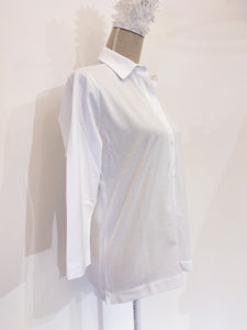 Giulia white - Knitted shirt - Heart button