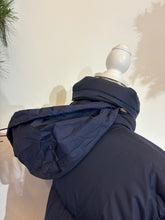 Carica l'immagine nel visualizzatore di Gallery, Piumino ski - Taglia 42 over