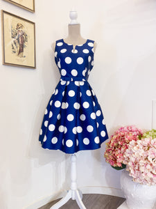Polka dot dress - Size M/L