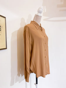 Camicia over seta cammello