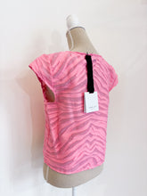 Carica l'immagine nel visualizzatore di Gallery, Maglia rosa - Taglia unica
