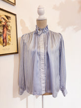 Carica l'immagine nel visualizzatore di Gallery, Camicia romantica - Taglia 38/40