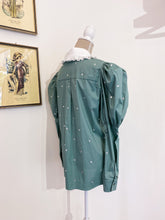 Load image into Gallery viewer, Swarovski shirt - Size 42
