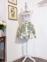 Load image into Gallery viewer, Miniskirt - Toile de Jouy green - Size 40