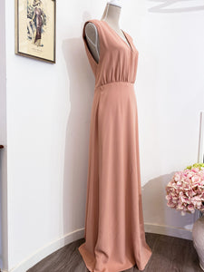 Long nude dress - Size 46