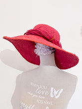 Carica l&#39;immagine nel visualizzatore di Gallery, Cappello in paglia
