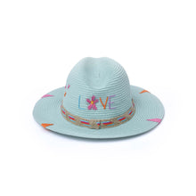 Load image into Gallery viewer, Cappello “love”