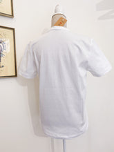Carica l&#39;immagine nel visualizzatore di Gallery, Tshirt Mavi - regular - Bottoncino cuore