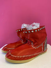 Load image into Gallery viewer, Handcrafted summer boots - N.38