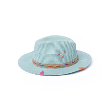 Load image into Gallery viewer, Cappello “love”