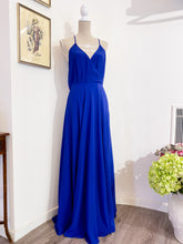 Load image into Gallery viewer, Long dress - Size 44