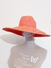 Carica l&#39;immagine nel visualizzatore di Gallery, Cappello in paglia