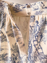 Carica l&#39;immagine nel visualizzatore di Gallery, Minigonna - Toile de Jouy azzurro - Taglia 38